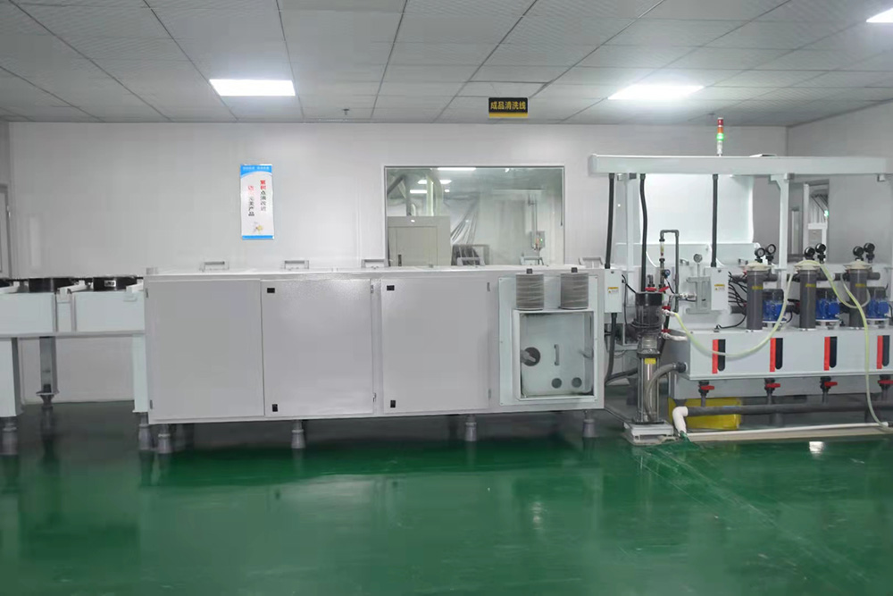 成（chéng）品清洗機                